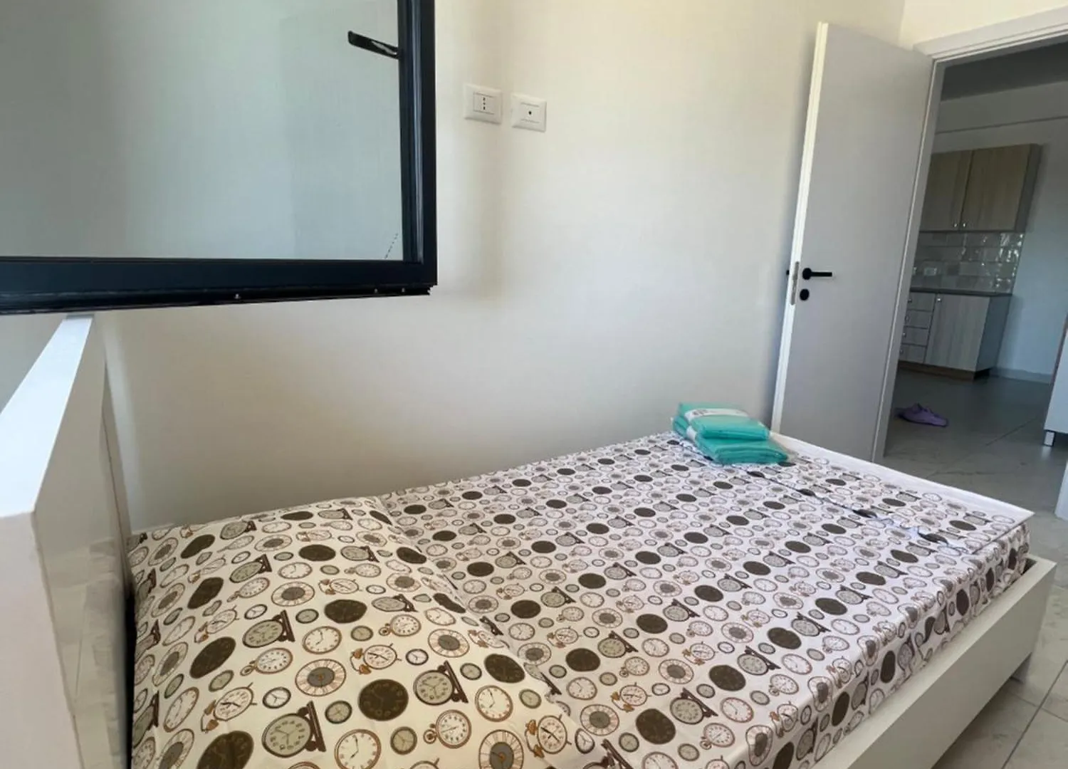 Mars Apartment 2 Golem